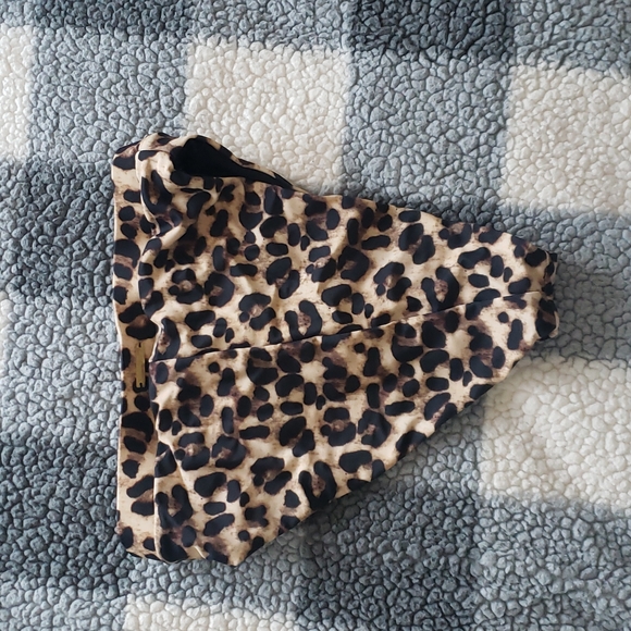 Sommer Ray Cheetah Print Bikini - Small - Picture 2 of 3